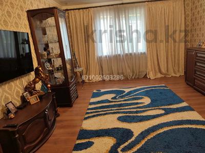 Отдельный дом · 4 комнаты · 140 м² · 4 сот., мкр Айнабулак-3, ул. Палладина 204 Д — В логу (пересечение улиц Жумабаева и Палладина) за 36 млн ₸ в Алматы, Жетысуский р-н