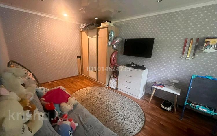 2-бөлмелі пәтер · 52 м² · 1/5 қабат, Северо-Восток ш/а. 15/2, бағасы: 12 млн ₸ в Уральске, мкр Северо-Восток — фото 2
