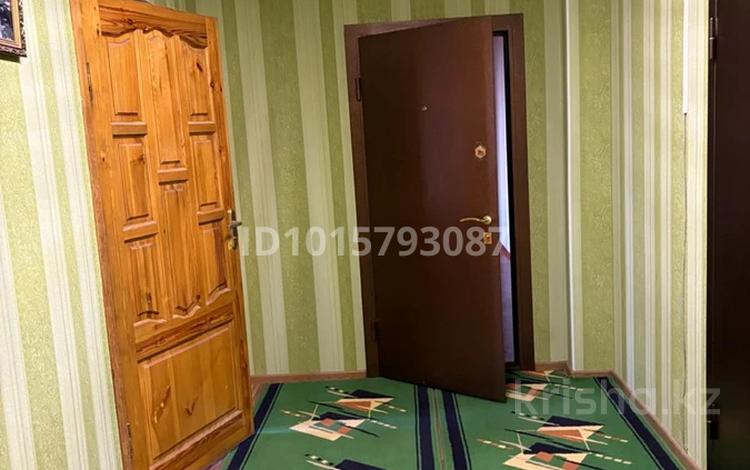 3-комнатная квартира · 77 м² · 7/9 этаж, 10 микр 5 за 23 млн ₸ в Аксае — фото 2