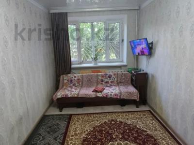 1-комнатная квартира · 29 м² · 1/5 этаж, саратовская за 8.6 млн ₸ в Уральске