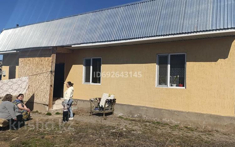 Отдельный дом • 3 комнаты • 130 м² • 6 сот., Казахская 51 — Мечети за 17.5 млн 〒 в Талгаре — фото 2