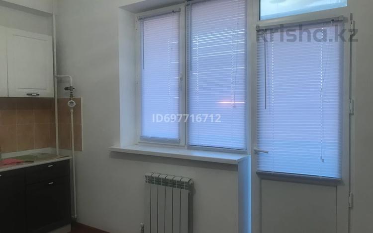 1-бөлмелі пәтер · 45 м² · 8/9 қабат, пгт Балыкши, Ахмедияров 23а — На против Ландаш 9 этажный дом, бағасы: 140 000 ₸ в Атырау — фото 2