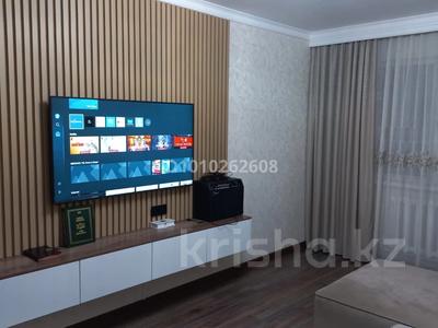 2-бөлмелі пәтер · 49 м² · 1/5 қабат, мкр Юго-Восток, Строителей — Напротив рынка Арай, бағасы: 15 000 ₸ в Караганде, Казыбек би р-н