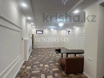 Бөлмелер в Карагандинской обл.: 3 бөлме · 120 м², мкр Городской Аэропорт 62 — улица хайруллы кабжанова 62, бағасы: 500 000 〒 3 бөлме · 120 м², мкр Городской Аэропорт 62 — улица хайруллы кабжанова 62, бағасы: 500 000 〒 в Караганде, Казыбек би р-н