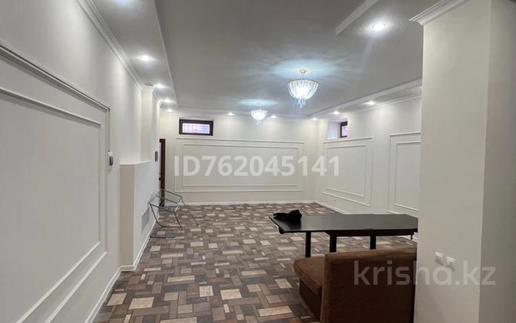 3 бөлме · 120 м² · 1 қабат, Қалалық аэропорт ш/а. 62 — улица хайруллы кабжанова 62, бағасы: 1 млн ₸ в Караганде, Казыбек би р-н — фото 14