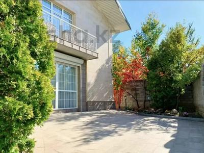 Отдельный дом · 5 комнат · 240 м² · 6 сот., Ул.Омаровой за 365 млн ₸ в Алматы, Медеуский р-н