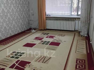 2-бөлмелі пәтер · 42.9 м² · 1/5 қабат, мкр 5, есет батыра, бағасы: 11.5 млн 〒 в Актобе, мкр 5