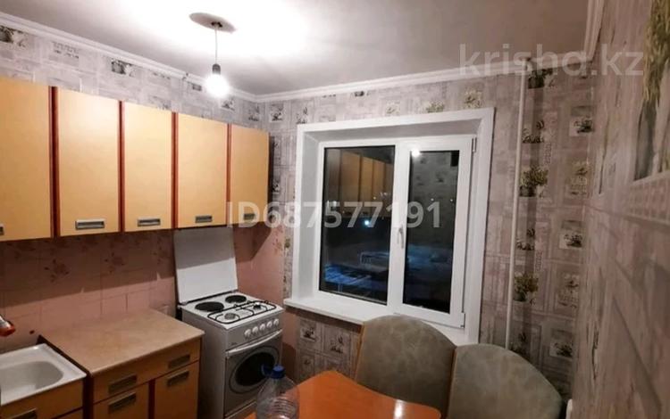 1-комнатная квартира · 30.9 м² · 4/5 этаж, Пришахтинск, Пришахтинск, 22й микрорайон 26 за 7.6 млн ₸ в Караганде, Алихана Бокейханова р-н — фото 2