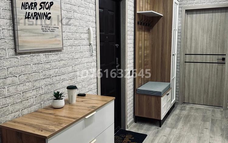 2-бөлмелі пәтер · 54 м² · 4/9 қабат, мкр Юго-Восток, Мкр Степной 3 8 — Супермаркет “NORMAn”, бағасы: 230 000 ₸ в Караганде, Казыбек би р-н — фото 2
