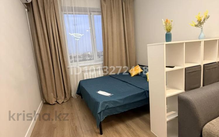 1-комнатная квартира · 45 м² · 9/10 этаж, мкр Юго-Восток, Шахтеров 20/4 — Енбек, Новая Корзина, Проспект, Ресторан Камила, ЦОН, Парк победы, спорткомплекс имени Байшулакова за 20 000 ₸ в Караганде, Казыбек би р-н — фото 4