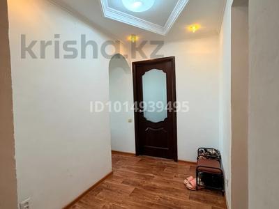 2-комнатная квартира · 50 м² · 8/9 этаж, Майкудук, Мкр Восток-3 13 за 150 000 ₸ в Караганде, Алихана Бокейханова р-н