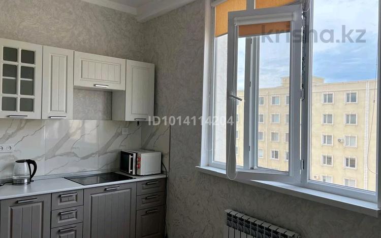 1-бөлмелі пәтер · 51 м² · 5/10 қабат, 16-ш/а. 76, бағасы: 16 000 ₸ в Актау, 16-й мкр  — фото 2