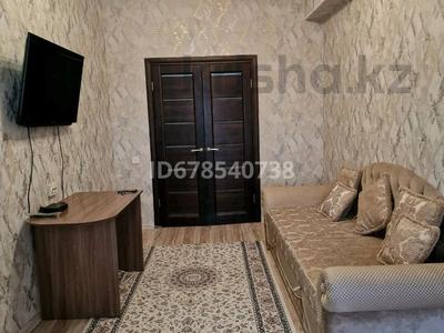 2-бөлмелі пәтер · 65 м² · 8/8 қабат, Нұрсая ш/а., Габдиева 47б, бағасы: 12 000 ₸ в Атырау, мкр Нурсая