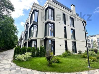 5-бөлмелі пәтер · 207.5 м² · 3/3 қабат, Мади 1в, бағасы: 240 млн ₸ в Алматы, Бостандыкский р-н