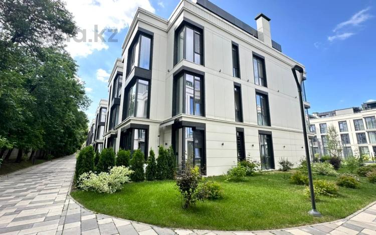 5-бөлмелі пәтер · 207.5 м² · 3/3 қабат, Мади 1в, бағасы: 240 млн ₸ в Алматы, Бостандыкский р-н — фото 35