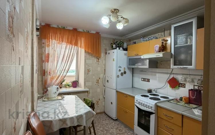 2-комнатная квартира · 50 м² · 6/9 этаж, Назарбаева 44 — Назарбаева - Толстого за 23 млн ₸ в Павлодаре — фото 2