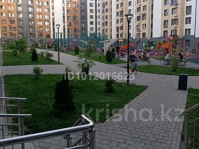 2-бөлмелі пәтер · 82 м² · 7/9 қабат, Райымбек батыра 161Б, бағасы: 51.9 млн ₸ в 
