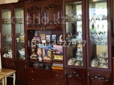 2-бөлмелі пәтер · 42.8 м² · 5/5 қабат, мкр 6, Есет батыр 91/1, бағасы: 14 млн ₸ в Актобе