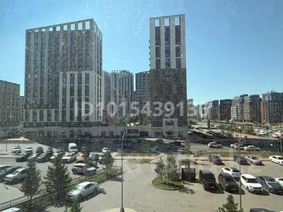 2-бөлмелі пәтер · 70 м² · 3/12 қабат, Мухамедханова 4a, бағасы: 69.2 млн ₸ в Астане, Нура р-н