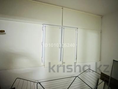 3-бөлмелі пәтер · 66.5 м² · 2/5 қабат, Лев 142 — Жағалау шеті емес, бағасы: 150 000 ₸ в 