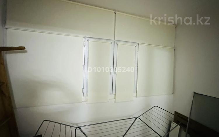 3-бөлмелі пәтер · 66.5 м² · 2/5 қабат, Лев 142 — Жағалау шеті емес, бағасы: 150 000 ₸ в  — фото 2