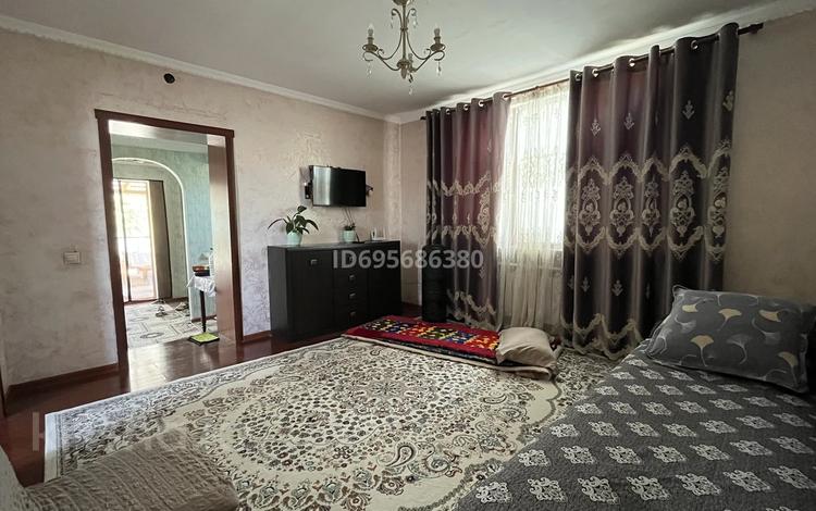 Отдельный дом · 3 комнаты · 80 м² · 6 сот., Жеңіс 47 — Мектепке жақын за 18 млн ₸ в Шалкар — фото 2