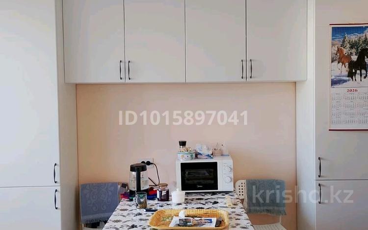 3-комнатная квартира · 69.4 м² · 4/5 этаж, Тургенев 74А за 16 млн ₸ в Актобе — фото 2