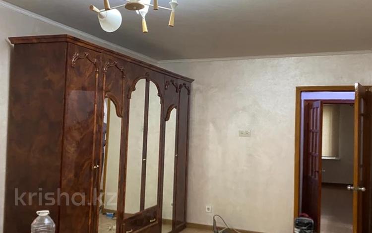 3-бөлмелі пәтер · 62 м² · 2/5 қабат, Айнабұлақ-2 ш/а. 60, бағасы: 300 000 ₸ в Алматы, Жетысуский р-н — фото 2