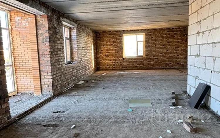 2-бөлмелі пәтер · 50.4 м² · 2/4 қабат, Сатпаева 261, бағасы: 25.2 млн ₸ в Павлодаре — фото 3
