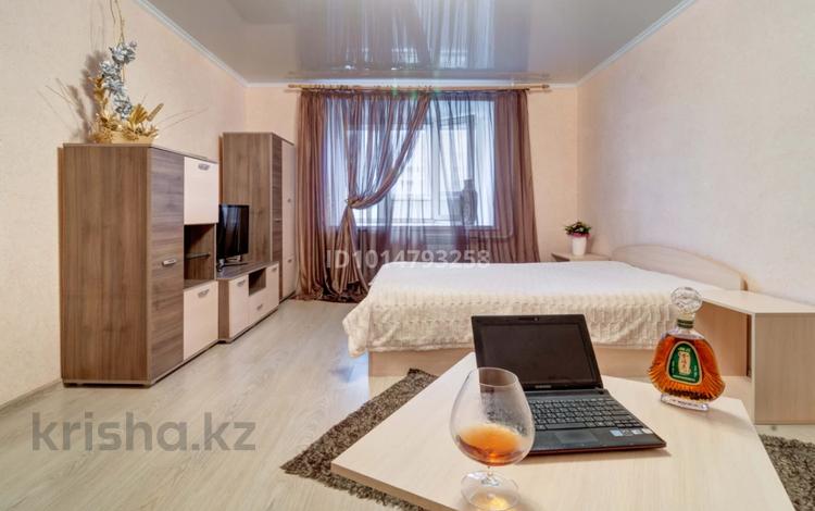 1-комнатная квартира · 45 м² · 9/12 этаж, Сауран 3/1 за 25 млн ₸ в Астане, Есильский р-н — фото 2