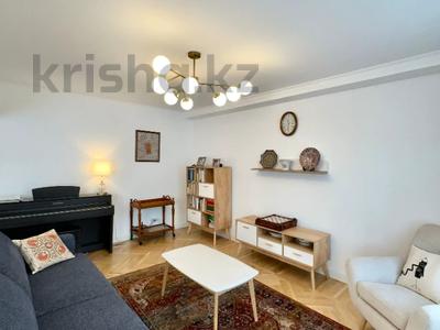 3-комнатная квартира, 90 м², 4/5 этаж, Уалиханова 124 за 95 млн 〒 в Алматы, Медеуский р-н