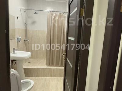 1-бөлмелі пәтер · 33 м² · 1/1 қабат, мкр Атырау, Шманова 44 — Молдагуловой, бағасы: 110 000 ₸