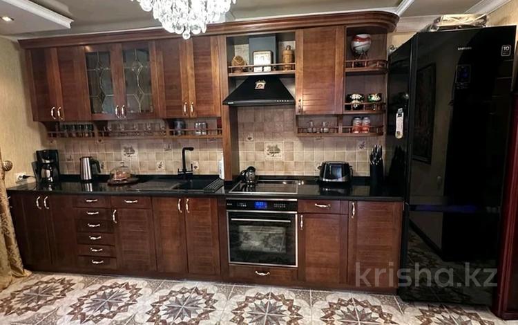2-комнатная квартира · 55 м² · 2/5 этаж, мкр Юго-Восток, Юго-Восток Муканова 15 — Пр.Республики за 23 млн 〒 в Караганде, Казыбек би р-н — фото 2