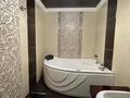 2-комнатная квартира · 55 м² · 2/5 этаж, мкр Юго-Восток, Юго-Восток Муканова 15 — Пр.Республики за 23 млн 〒 в Караганде, Казыбек би р-н — фото 7