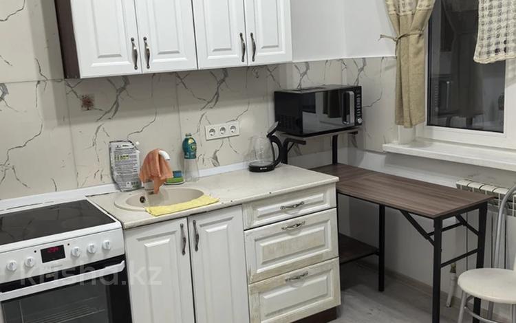 1-комнатная квартира · 46 м² · 9/13 этаж, мкр Нуркент 52 за 170 000 ₸ в Алматы, Алатауский р-н — фото 2
