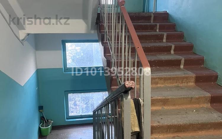 1-комнатная квартира · 31 м² · 4/5 этаж, мкр 5 Есет батыра 140 — Находится возле тд Нурдаулет, стадион,электрон,акимат,тд жанар,Анвар,вечный огонь за 12 млн ₸ в Актобе — фото 2