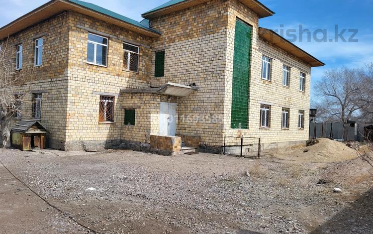 Жеке үй · 10 бөлме · 333.2 м² · 20 жүзд., Тәуелсіздік ( Центральная ) 2/1, бағасы: 67 млн ₸ в Приозёрске — фото 2