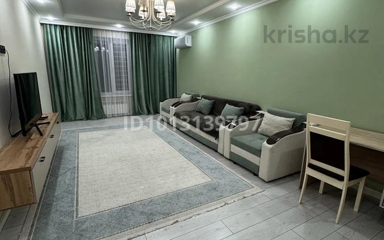 2-бөлмелі пәтер · 70 м² · 5/9 қабат, Ақсай-1 ш/а., Райымбека 522/1 — Момышулы - Райымбека, бағасы: 350 000 ₸ в Алматы, Ауэзовский р-н — фото 2