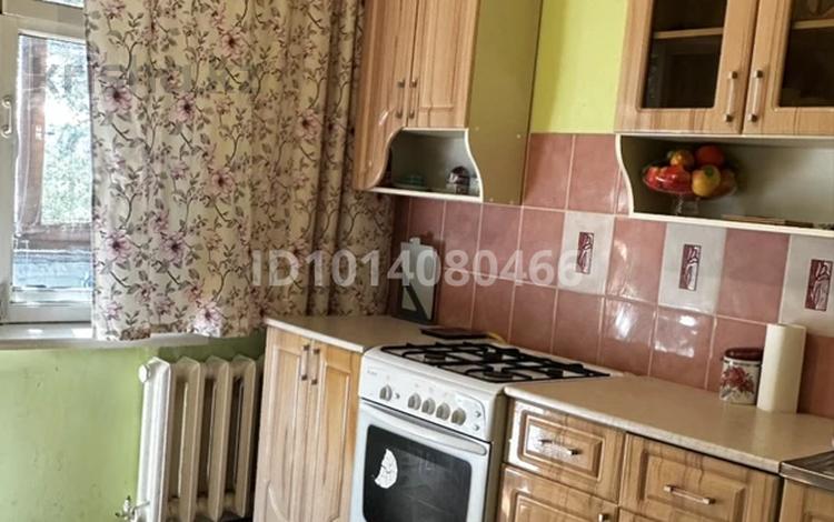 2-бөлмелі пәтер · 53 м² · 5/5 қабат, Строитель ш/а. 39, бағасы: ~ 16.4 млн ₸ в Уральске, мкр Строитель — фото 2