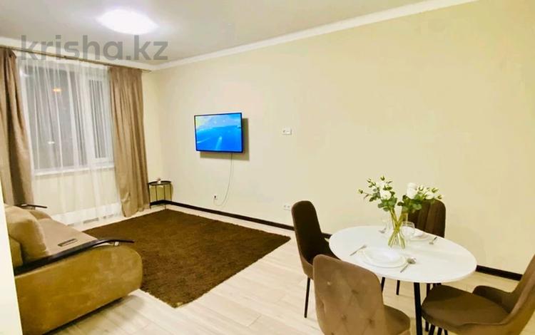 2-бөлмелі пәтер · 45 м² · 2/15 қабат, Манаса 109а, бағасы: 25 000 ₸ в Алматы, Алмалинский р-н — фото 2