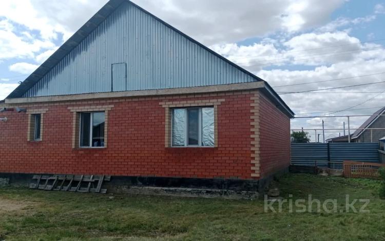 Отдельный дом · 3 комнаты · 98 м² · 7 сот., Достык за 32 млн ₸ в Костанае — фото 2