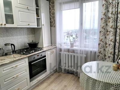 Продажа квартир в Северо-Казахстанской обл.: 2-комнатная квартира · 48 м² · 5/5 этаж, Позолотина 56 — Дворец школьников за 18.5 млн 〒 2-комнатная квартира · 48 м² · 5/5 этаж, Позолотина 56 — Дворец школьников за 18.5 млн 〒 в Петропавловске