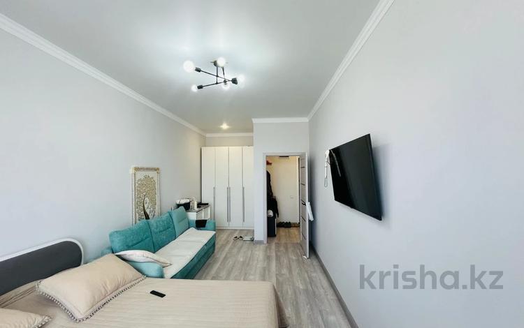 1-комнатная квартира · 42 м² · 6/6 этаж, Майкудук, Мкр Голубые пруды за 20.5 млн ₸ в Караганде, Алихана Бокейханова р-н — фото 2