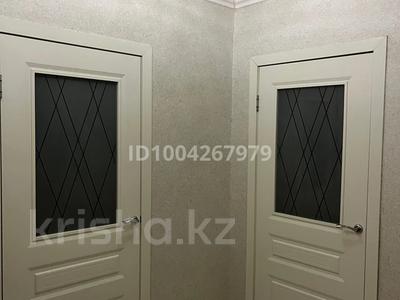 1-комнатная квартира · 52 м² · 3/3 этаж, мкр 4, Айталиева 11/2 — 31 мектеп за 130 000 ₸ в Уральске