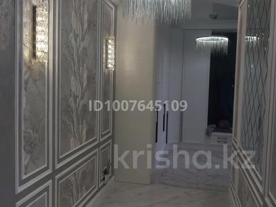 3-комнатная квартира · 86 м² · 8/10 этаж, мкр Юго-Восток, мкр Степной 3 1/4 за 58 млн 〒 в Караганде, Казыбек би р-н