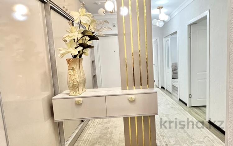 2-комнатная квартира · 65 м² · 6/12 этаж, 9-ая улица — Квартира Халял. Обл.Акимат за 13 000 〒 в Туркестане — фото 2