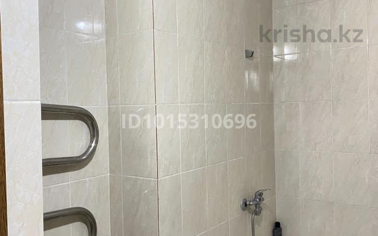 2-комнатная квартира · 62 м² · 3/16 этаж, мкр Шымсити 33 за 170 000 ₸ в Шымкенте, Абайский р-н — фото 2