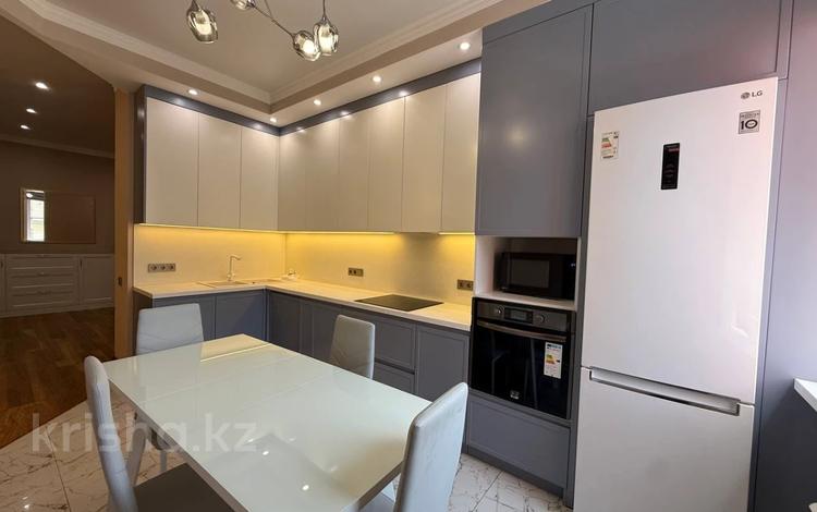 3-бөлмелі пәтер · 120 м² · 4/6 қабат, Ерменсай 25/1, бағасы: 800 000 〒 в Алматы, Бостандыкский р-н — фото 40