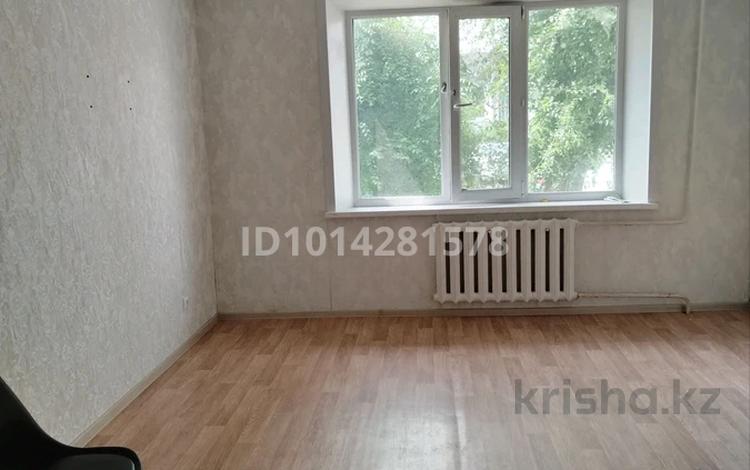 3-бөлмелі пәтер · 68 м² · 1/5 қабат, Камзина 12, бағасы: 13 млн ₸ в Аксу — фото 2