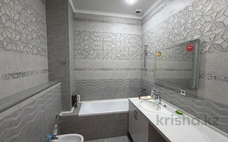 4-бөлмелі пәтер · 170 м² · 2/10 қабат, Ахмет Байтурсынулы 43, 43/2, 43/3, 43/4, блок 1, бағасы: 89 млн ₸ в Астане, Алматы р-н — фото 2